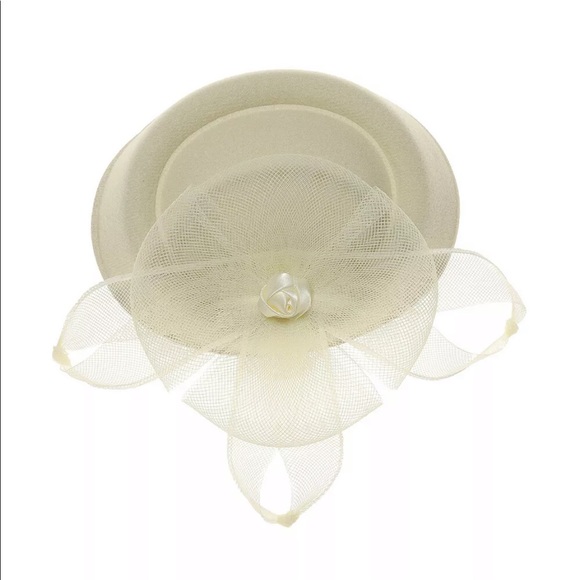 Women's Veil Fascinators  Mini Top Hats - Picture 4 of 5